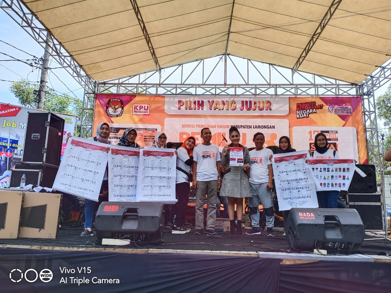 Bupati dan KPU Lamongan Sosialisasikan Cara Coblos di Acara KPU Run 2019
