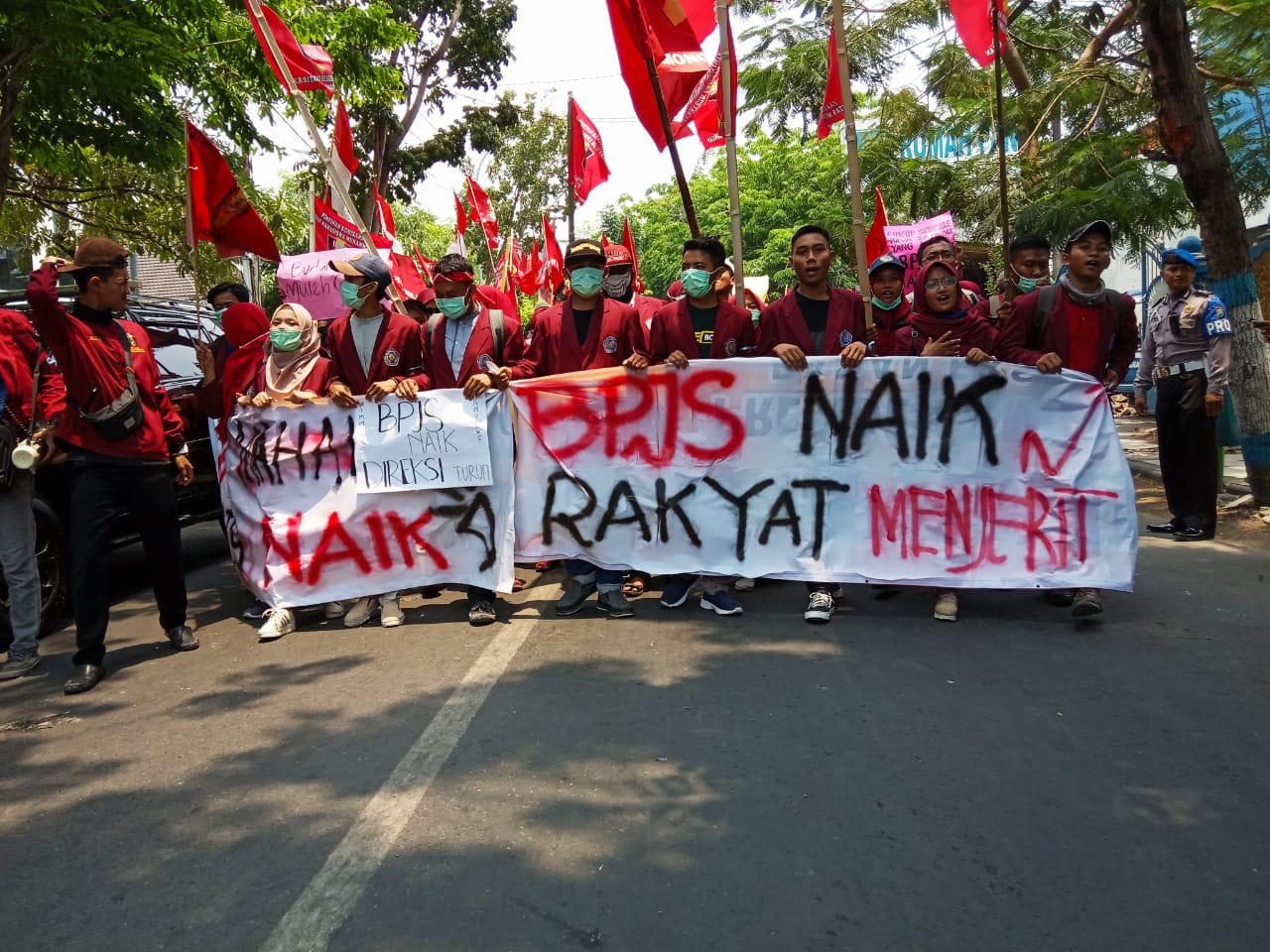 Ikatan Mahasiswa Muhammadiyah Lamongan Gelar Aksi Demonstrasi Menolak Kenaikan Iuran BPJS