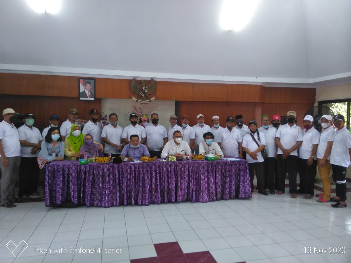 Sudin KPKP Jaksel Sosialisasikan Ayam Asuh di Kelurahan Cipulir