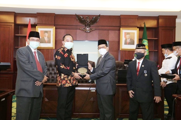 Wujudkan Kerukunan Beragama, Semarang Raih Harmony Award dari Kemenag RI