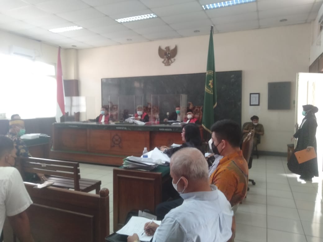 Tiga Direktur PT. BCMG Tani Berkah Didakwa Memalsukan RUPS LB Diadili PN Jakarta Utara