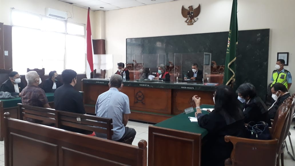 Saksi Korban Tidak Hadir Majelis Hakim PN Jakut Tunda Sidang Pemalsuan RUPSLB Terdakwa Phoa Hermanto...