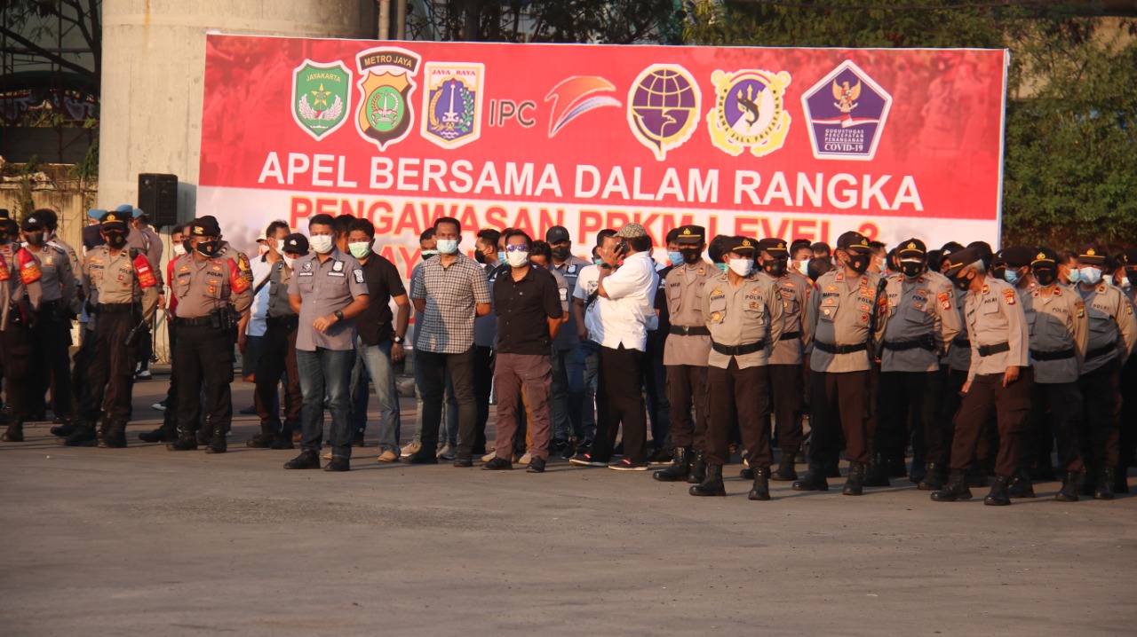 Perketat Pengawasan PPKM Level III Wali Kota Jakarta Utara Pimpin Apel Bersama
