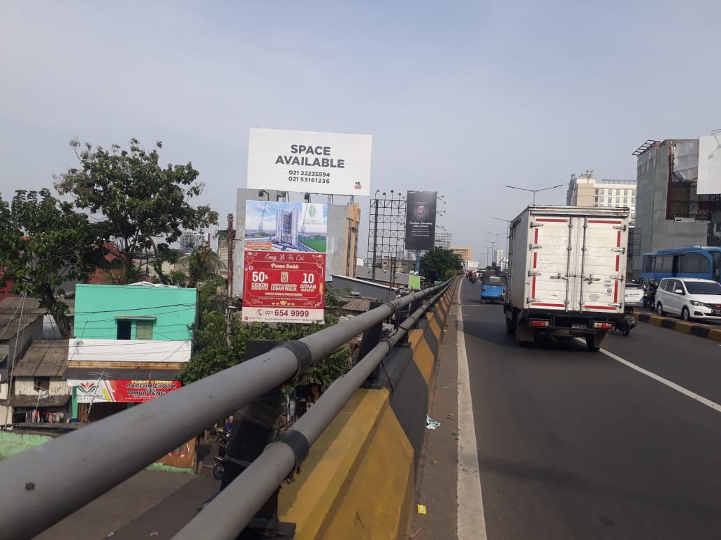 Wakil Wali Kota Jakarta Pusat Akan Turunkan Reklame Jika Tidak Memiliki Izin