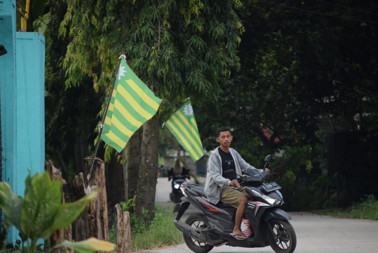 Bendera Hizbul Wathan Sambut Kedatangan Peserta Jampanal