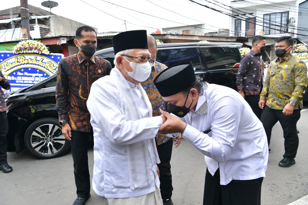 Takziah Ketua Umum MUI DKI Jakarta, Wapres Kenang Almarhum K.H. Munahar Muchtar sebagai Ulama Banyak...