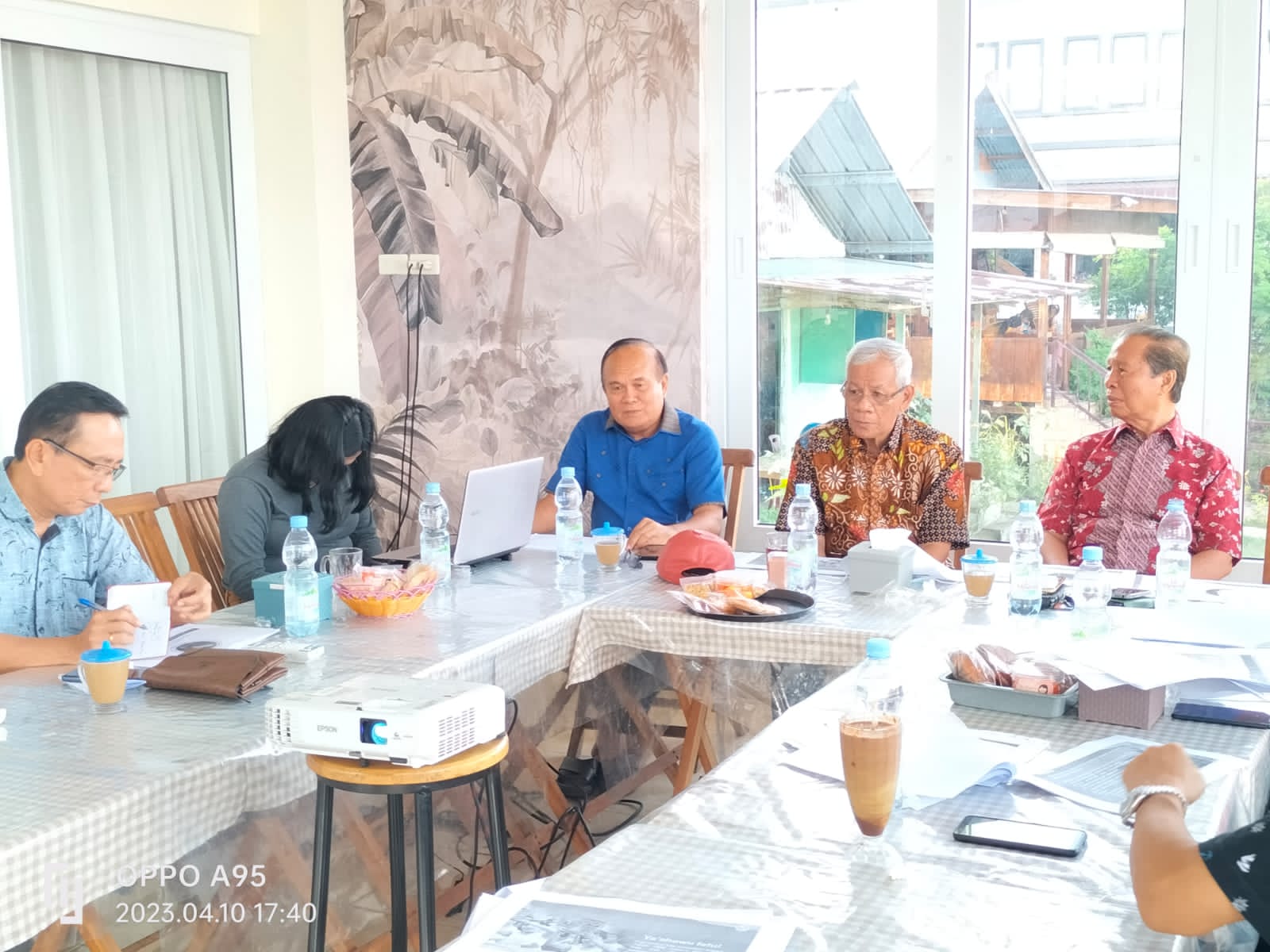 Diskusi ringan Tokoh-tokoh Kepulauan Nias, Tentang Perjuangan Provinsi Nias