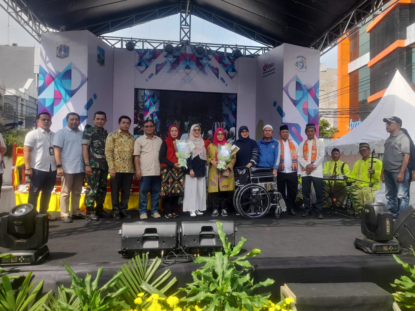 Festival Seni Budaya 2023, Wadanramil 04/Gambir Jkt pst mengapresiasi , Camat Gambir Hadir Dilengkap...