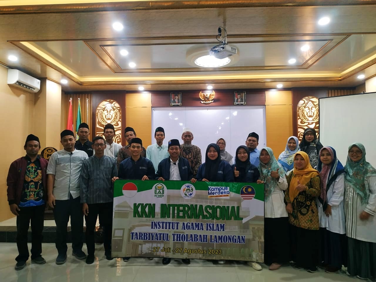 IAI Tabah Lamongan Selenggarakan KKN International di Malaysia