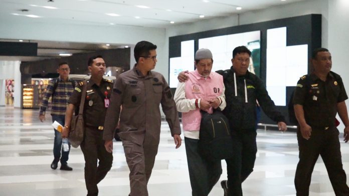 Tim Tabur Kejaksaan Negeri jakarta pusat tangkap Buronan terkait Korupsi di Pelambang
