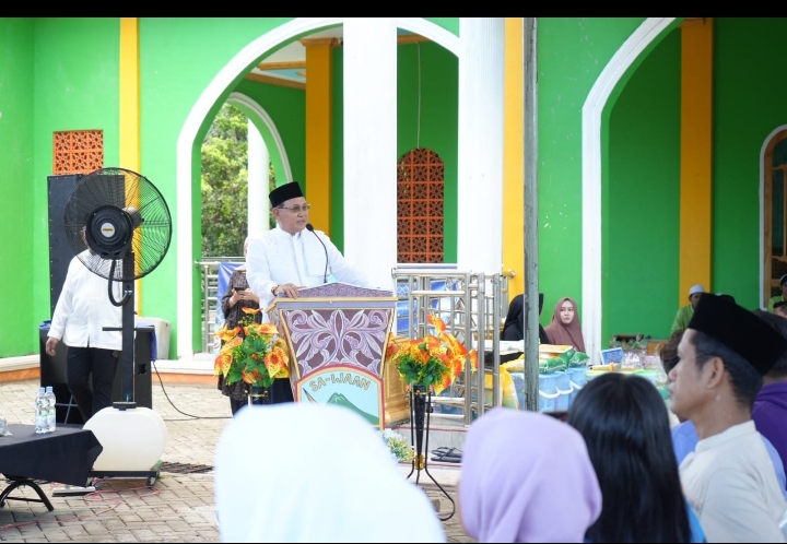 Safari Ramadhan 1445 H, Mesjid dan Gereja di Pamukan Barat Terima Bantuan