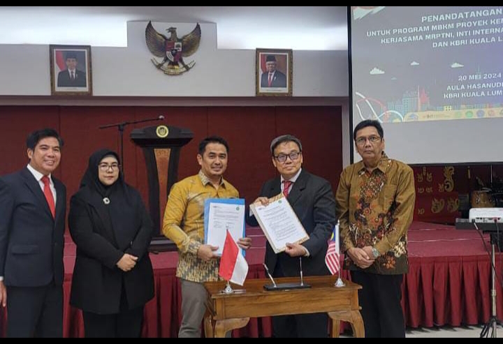 Nomor 1 Kampus Level Internasional di OKUT, STKIP Muhammadiyah OKU Timur MoU di Malaysia