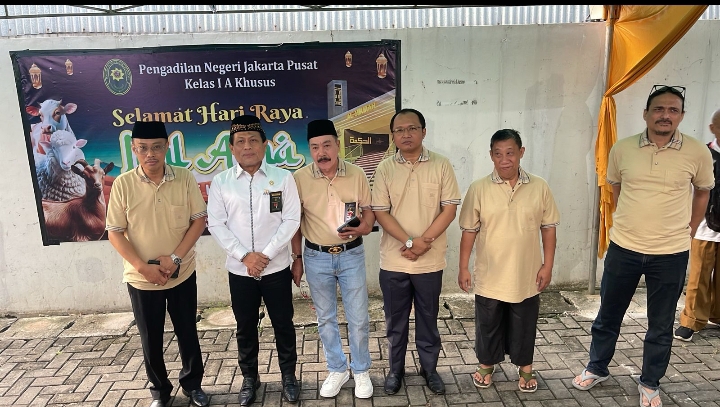 Solidaritas Sosial, Pengadilan Negeri Jakarta Pusat Potong Lima Belas Ekor Sapi